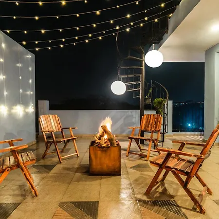 Minimalist Poshtel & Suites-3